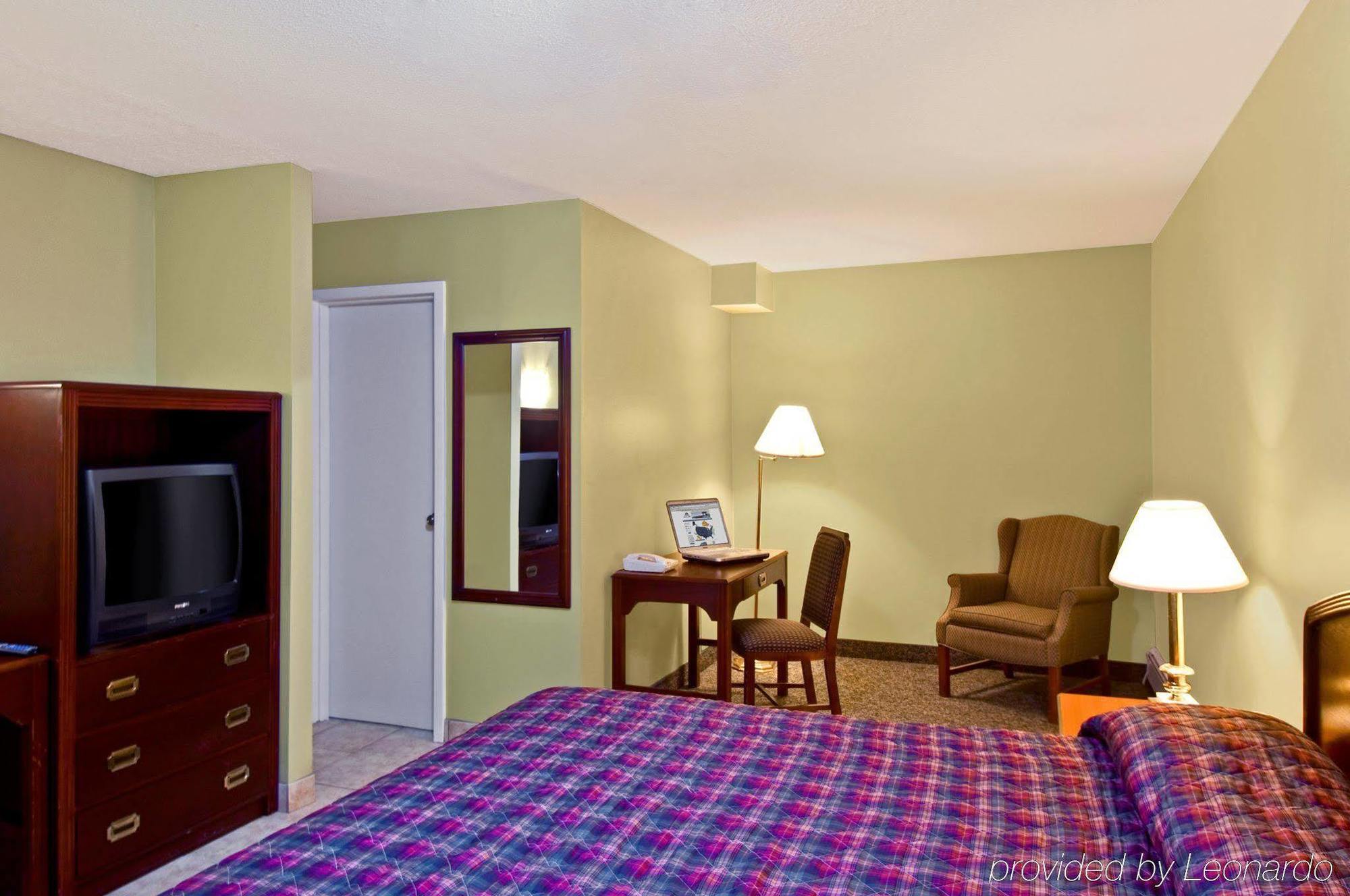 Burlington Inn Habitación foto